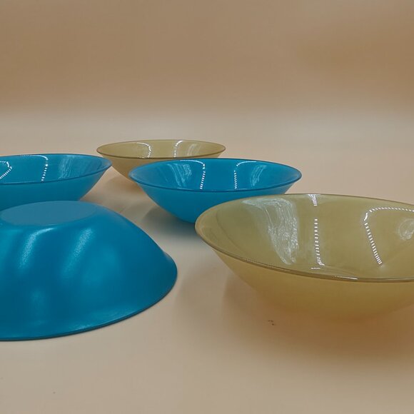6 Vintage ARC France Glass 6.5” x 1.8” deep Bowls Matte 3 Yellow 3 Blue Set - Picture 6 of 10
